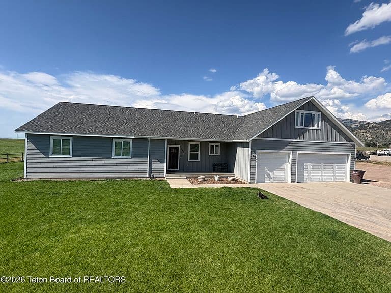 240 County Road 149 photo 2