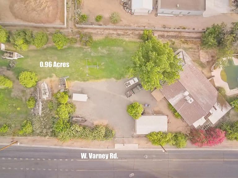 11291 N DYSART Road photo 1