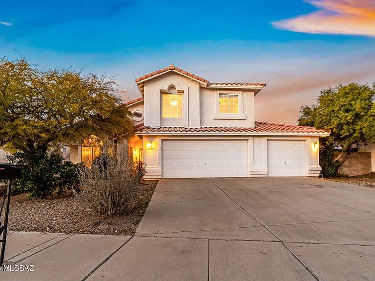 2964 W Corte Olivia photo 1