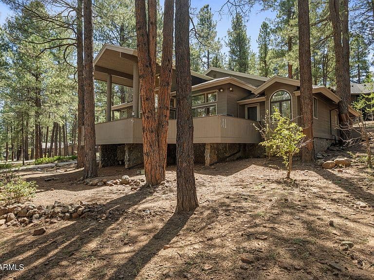 5779 Griffiths Spring photo 4