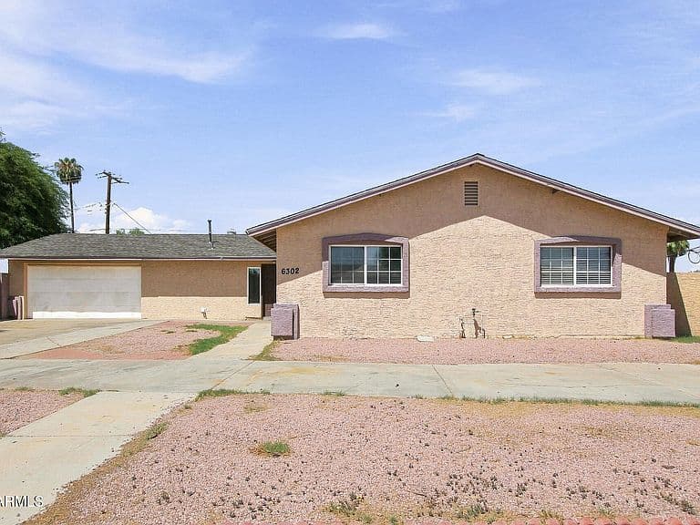 6302 W ORANGE Drive photo 1