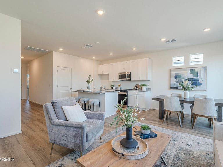 18074 W CALLE LEJOS Road photo 2