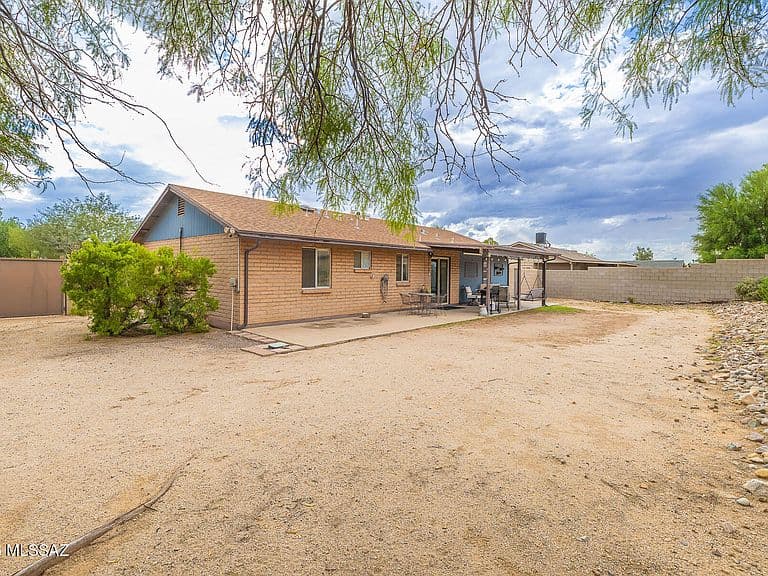 9170 N Rock Dove Pl photo 4