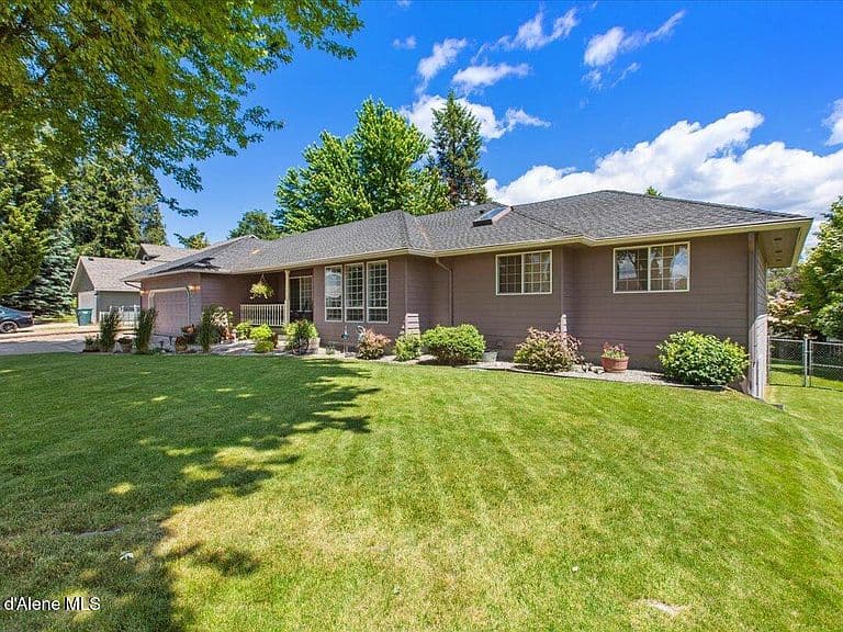 9184 N Finucane Dr photo 1