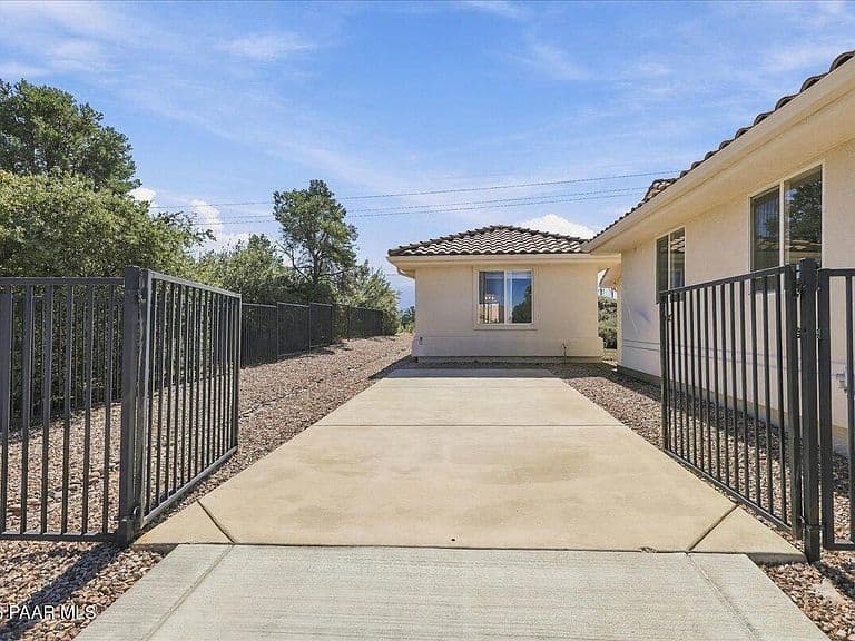 829 Panicum Dr photo 5