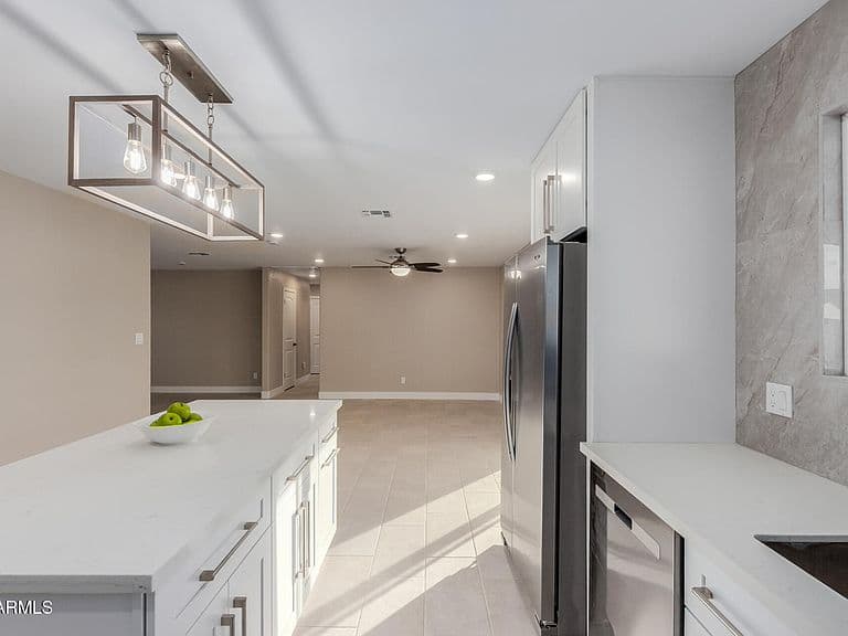 2 S 130TH Place photo 3