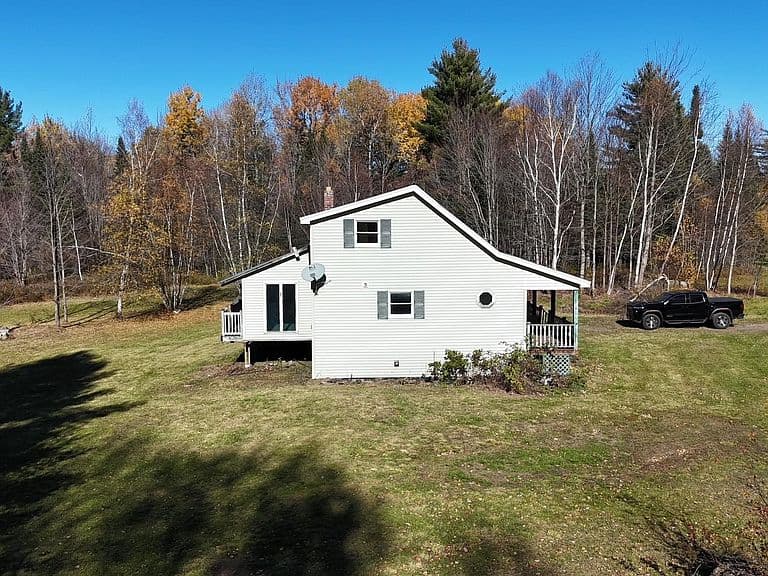 452 Westside Lane photo 4