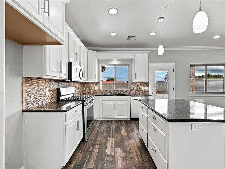 3561 Bolero Avenue photo 5