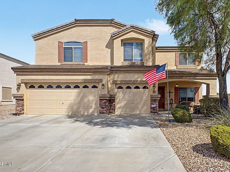 22907 W HOPI Street photo 1