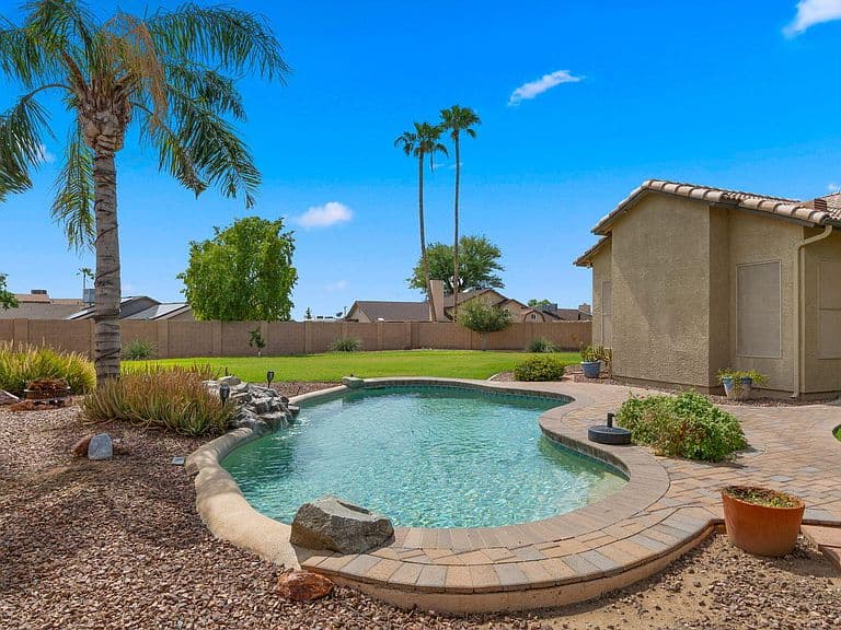 7511 W ALEXANDRIA Way photo 2