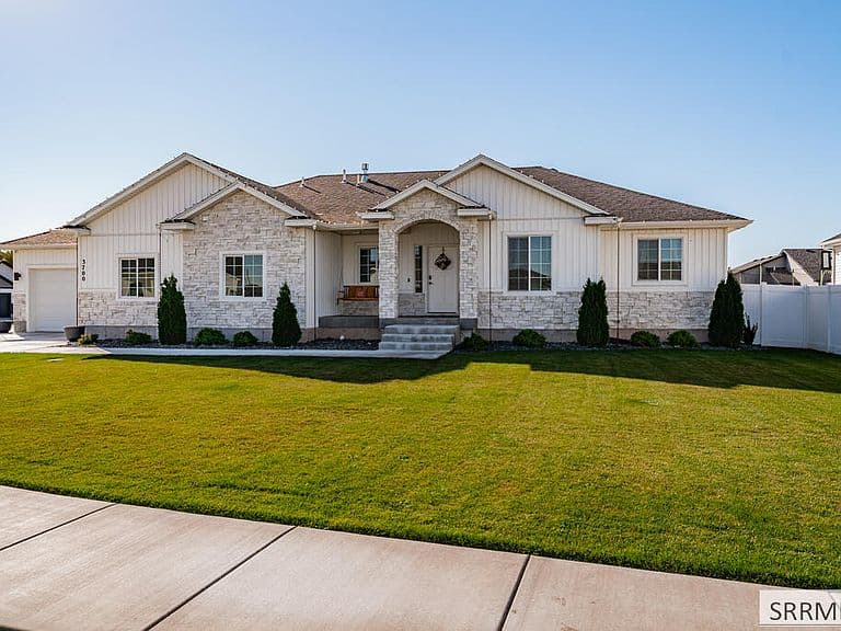 3700 E Koda Way photo 2