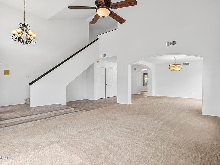 14812 N 45TH Way photo 5
