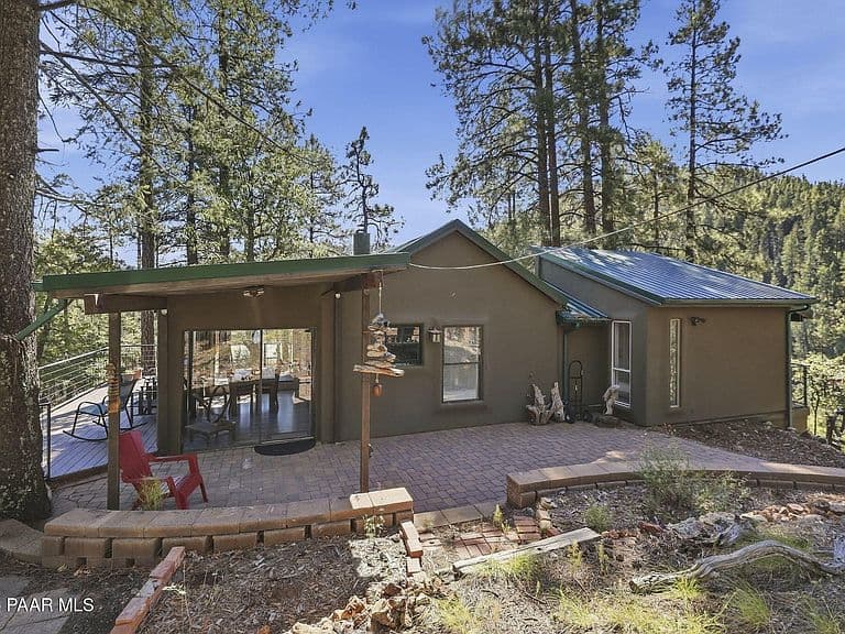 3701 E Grasshopper Ln photo 1