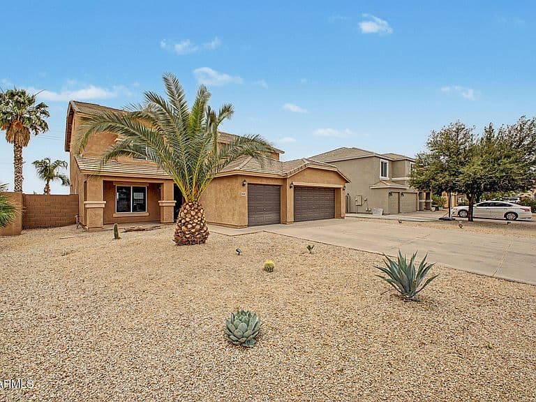 4381 E SILVERBELL Road photo 2