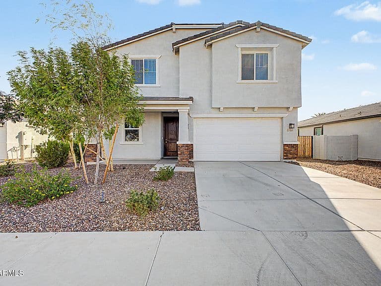 19160 N ALCAZAR Street photo 1