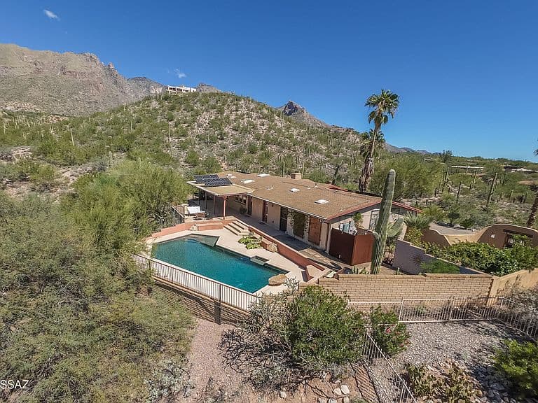 6851 N Quartzite Canyon Pl photo 3