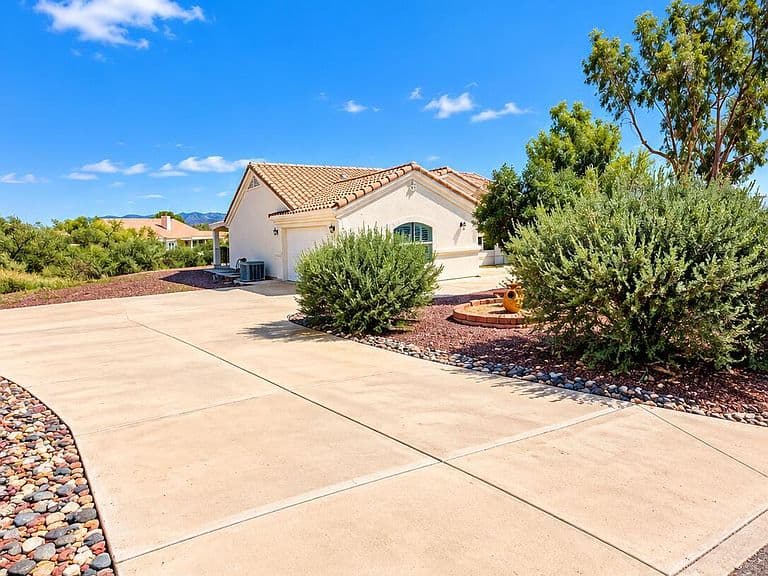 1181 Avenida Gloriosa photo 5