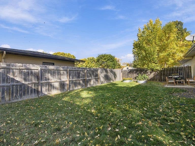 2215 15th St S photo 4