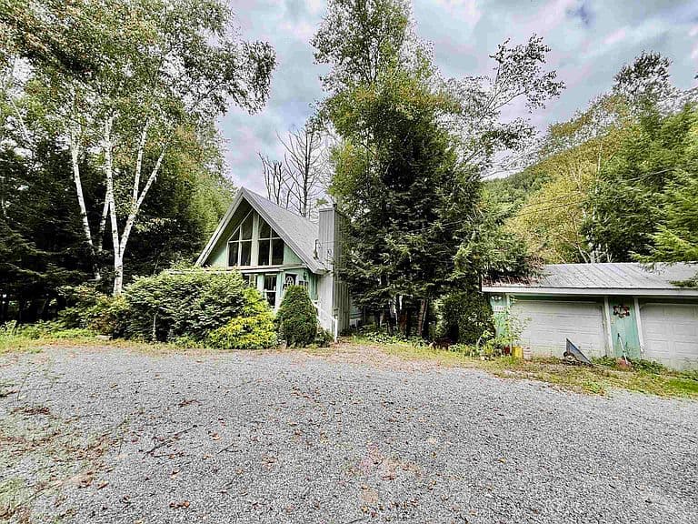 4246 Vermont 100 Route photo 1