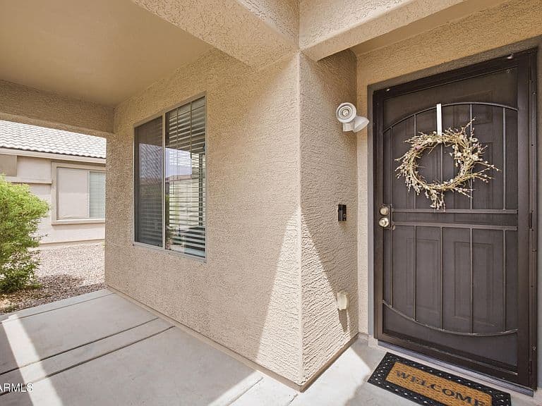 4078 E MAPLEWOOD Street photo 5