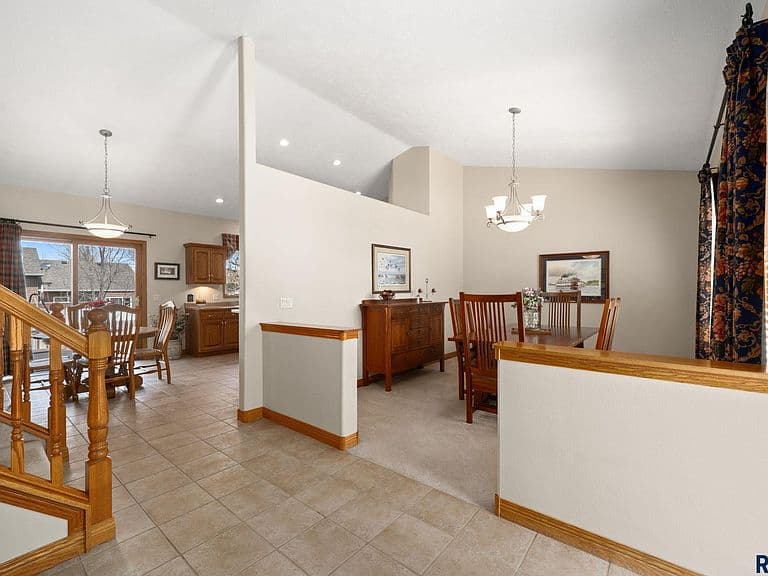 1400 S Dundee Dr photo 4