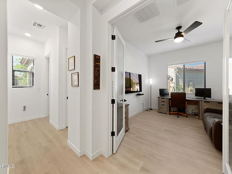 20716 W PASADENA Avenue photo 5