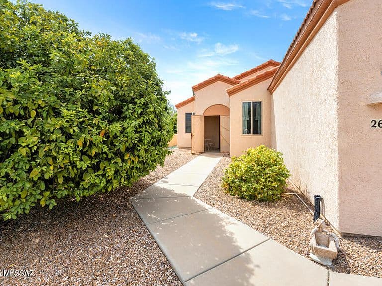 2652 S Falcon View Dr photo 2