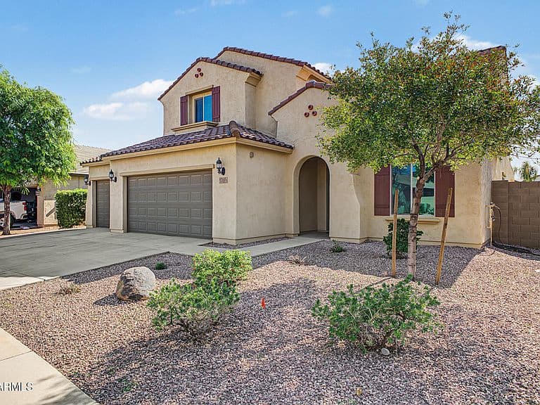 17493 W GAMBIT Trail photo 1