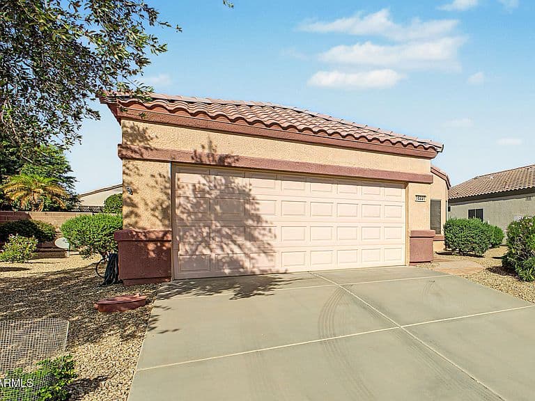 16228 W CACTUS VALLEY Lane photo 2