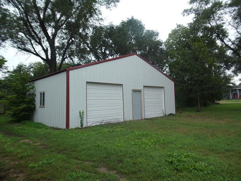 405 N Duff St photo 4