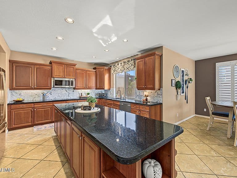 4244 S ROGER Way photo 4