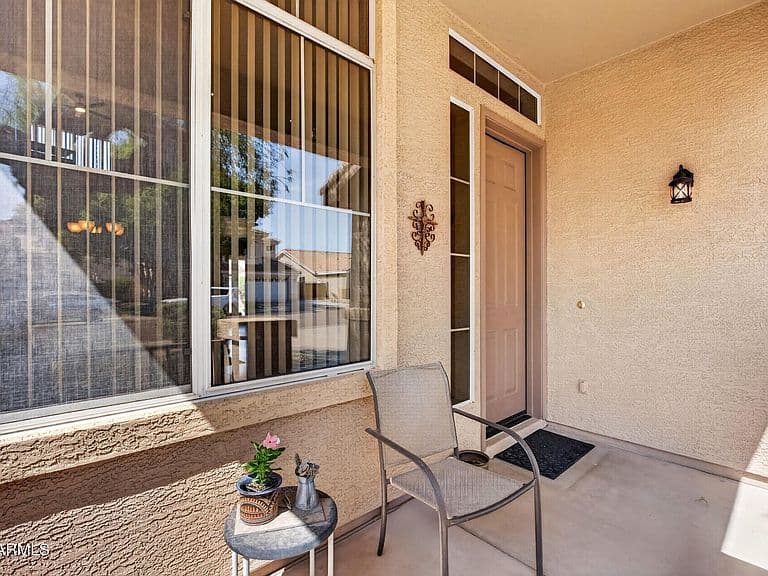 1368 W ENFIELD Way photo 4