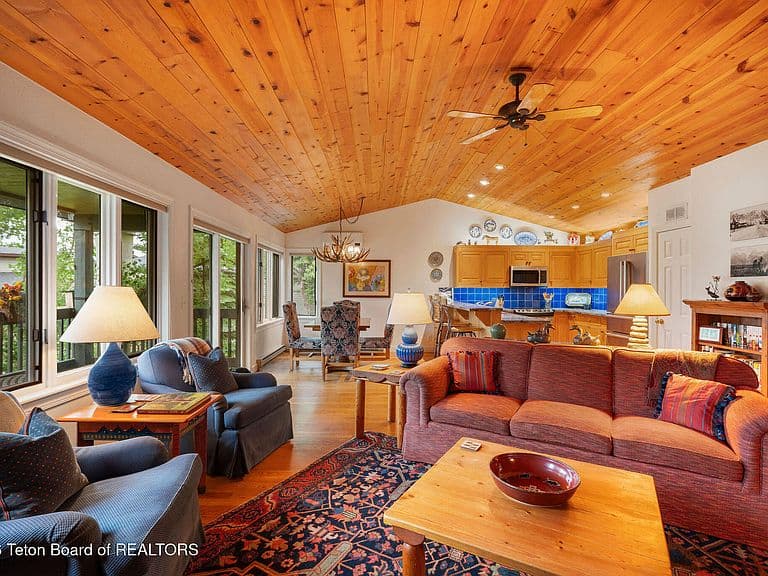 3950 N Pond Dr #12 photo 3