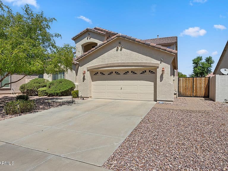 4050 W HAZEL Drive photo 2