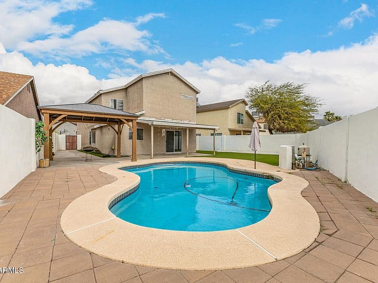 7355 W Eva St photo 1