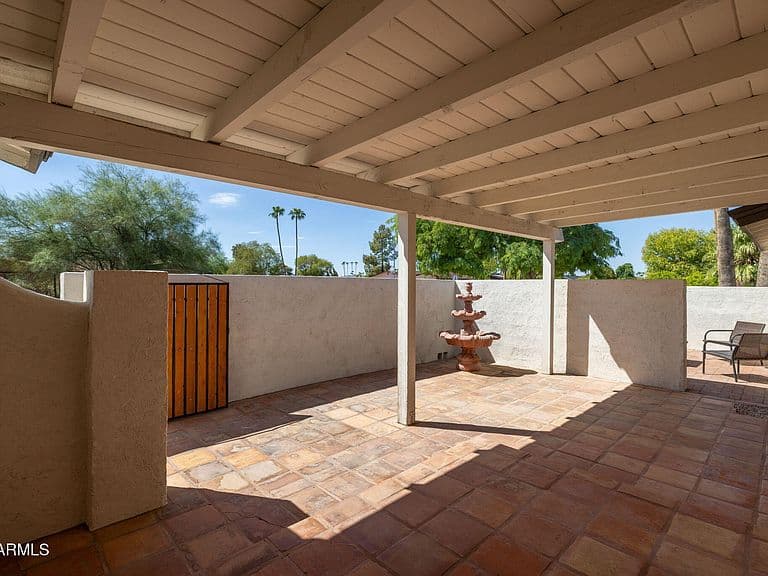 5302 E EVANS Drive photo 4