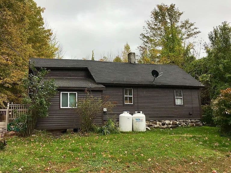 460 Prospect Street photo 1