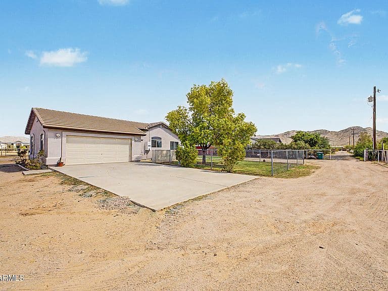 26215 S 201ST Way photo 3