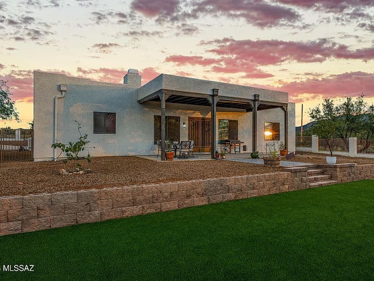 1 N Larkin Dr photo 5
