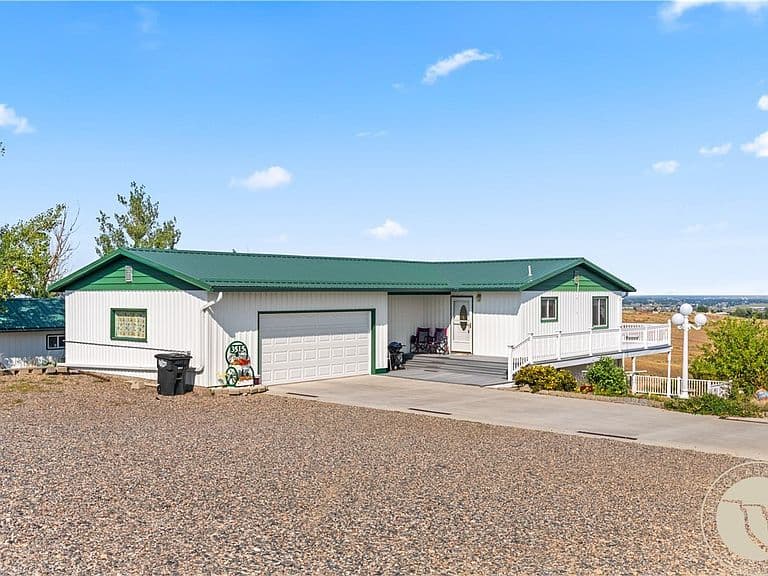 3515 Hawthorne Ln photo 1