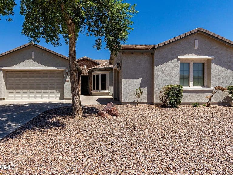 6302 W MONTEBELLO Way photo 2