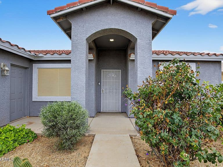 14920 S Overfield Rd photo 2