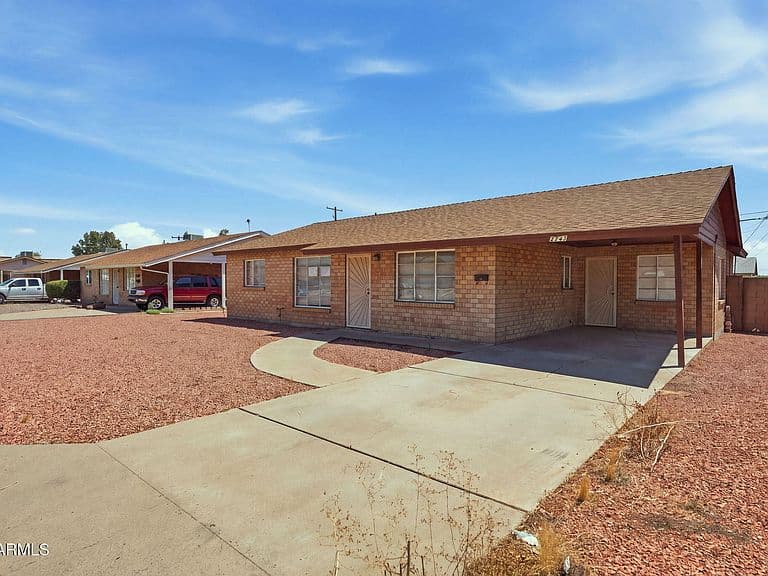 2743 W Ocotillo Road photo 3