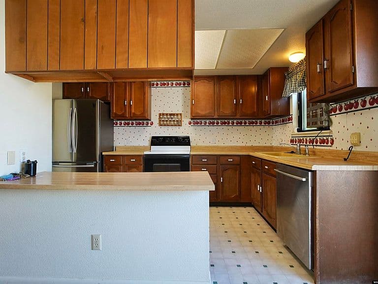6300 Pittman Cir photo 5