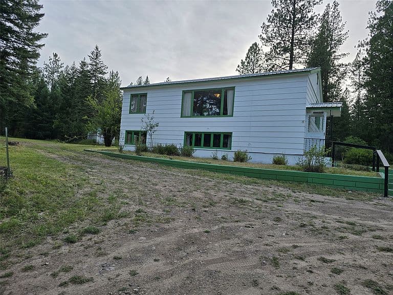 17505 Us Highway 93 N photo 2