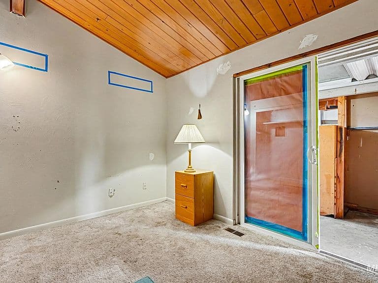 4747 W Albion St APT A photo 4