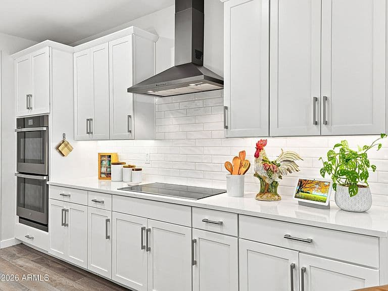 9838 E HARVEST Road photo 3
