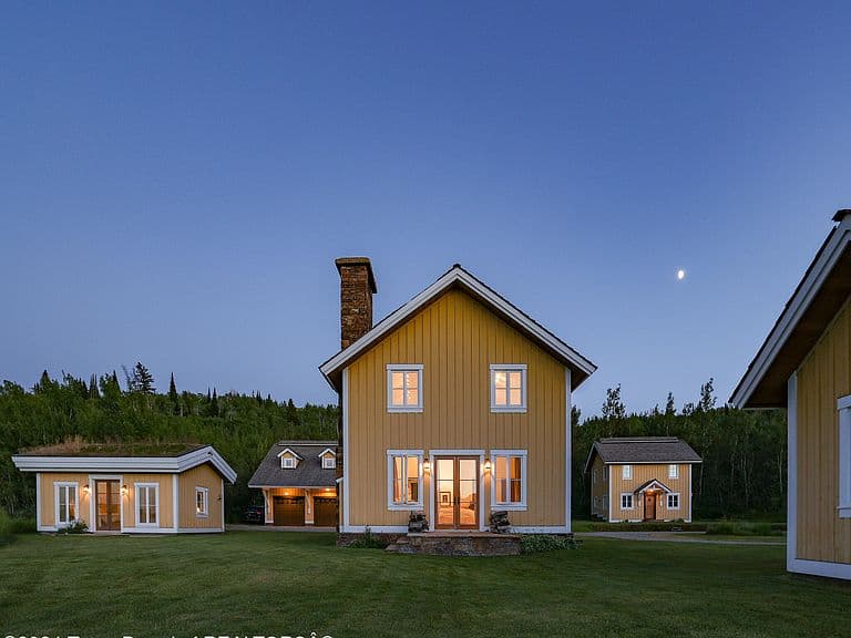 255 E Lucas Riva Ridge Rd photo 4