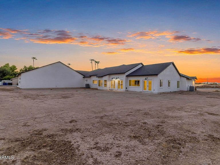 2265 E BONANZA Road photo 5