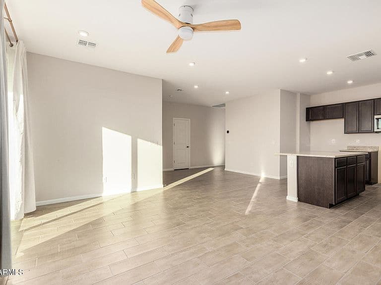 19320 N DIEGO Way photo 5